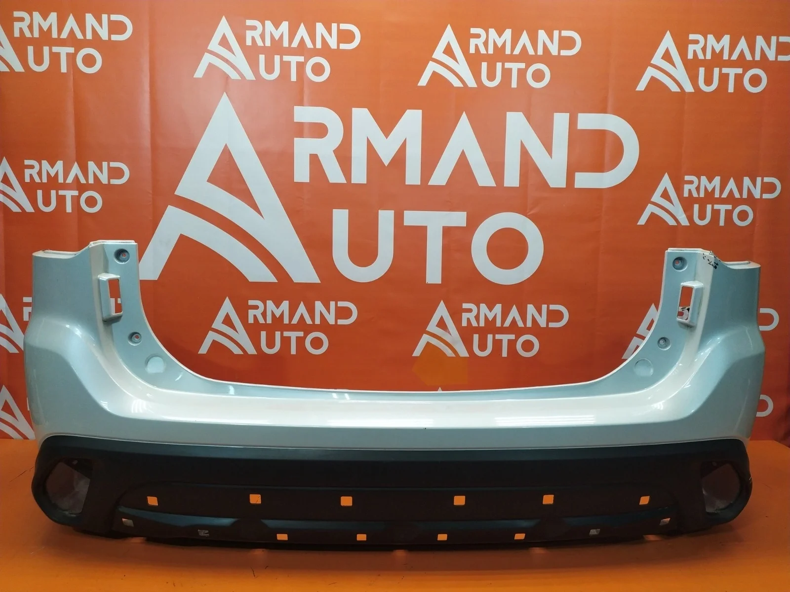 Бампер Mitsubishi Outlander 2018-нв 3