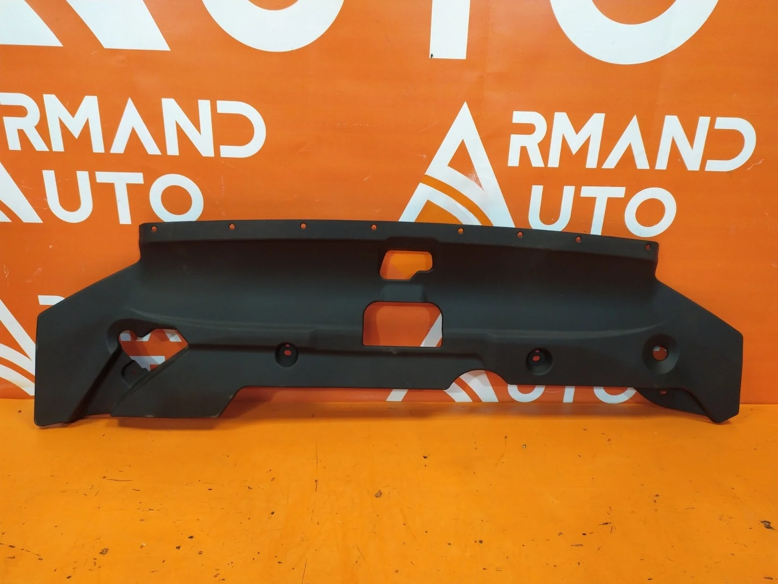 Кожух замка капота Mitsubishi ASX 2010-нв GA0