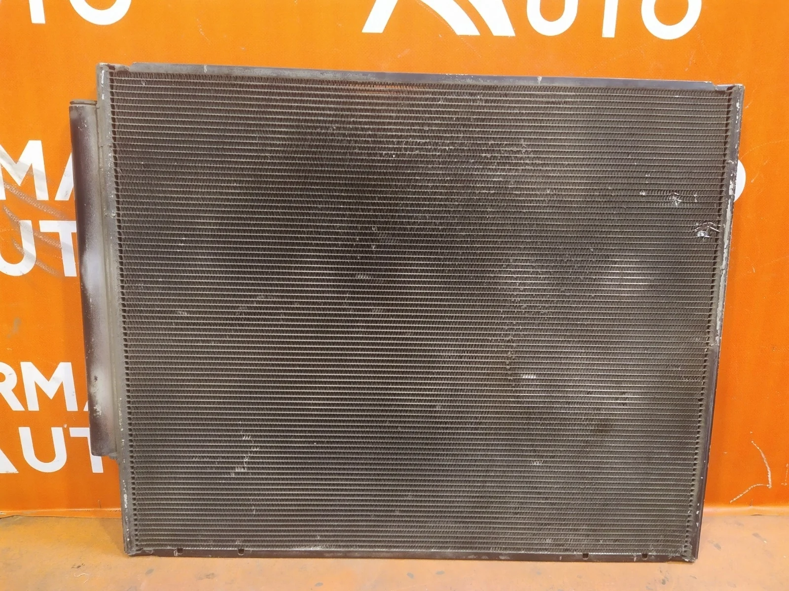 Радиатор кондиционера Toyota Land Cruiser 2007-2021