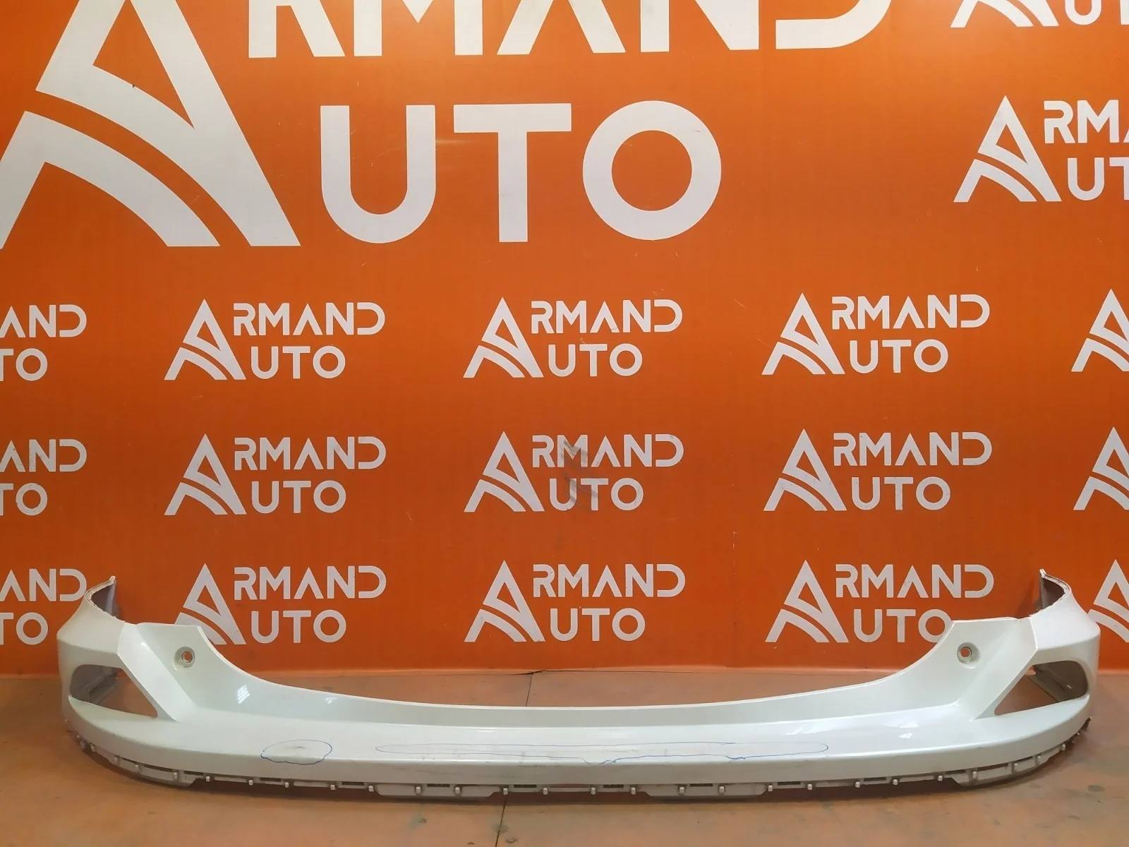 Бампер Toyota RAV4 2015-2019 CA40