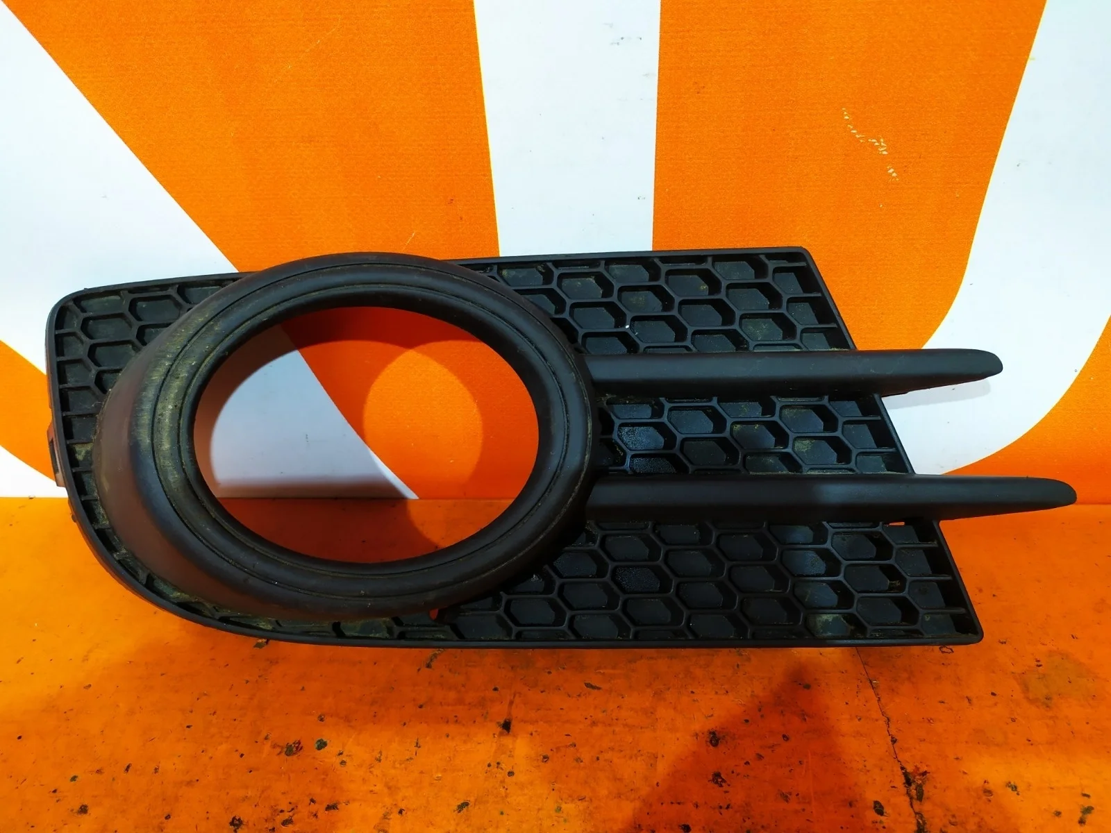 Окантовка птф Volkswagen Tiguan 2011-2018