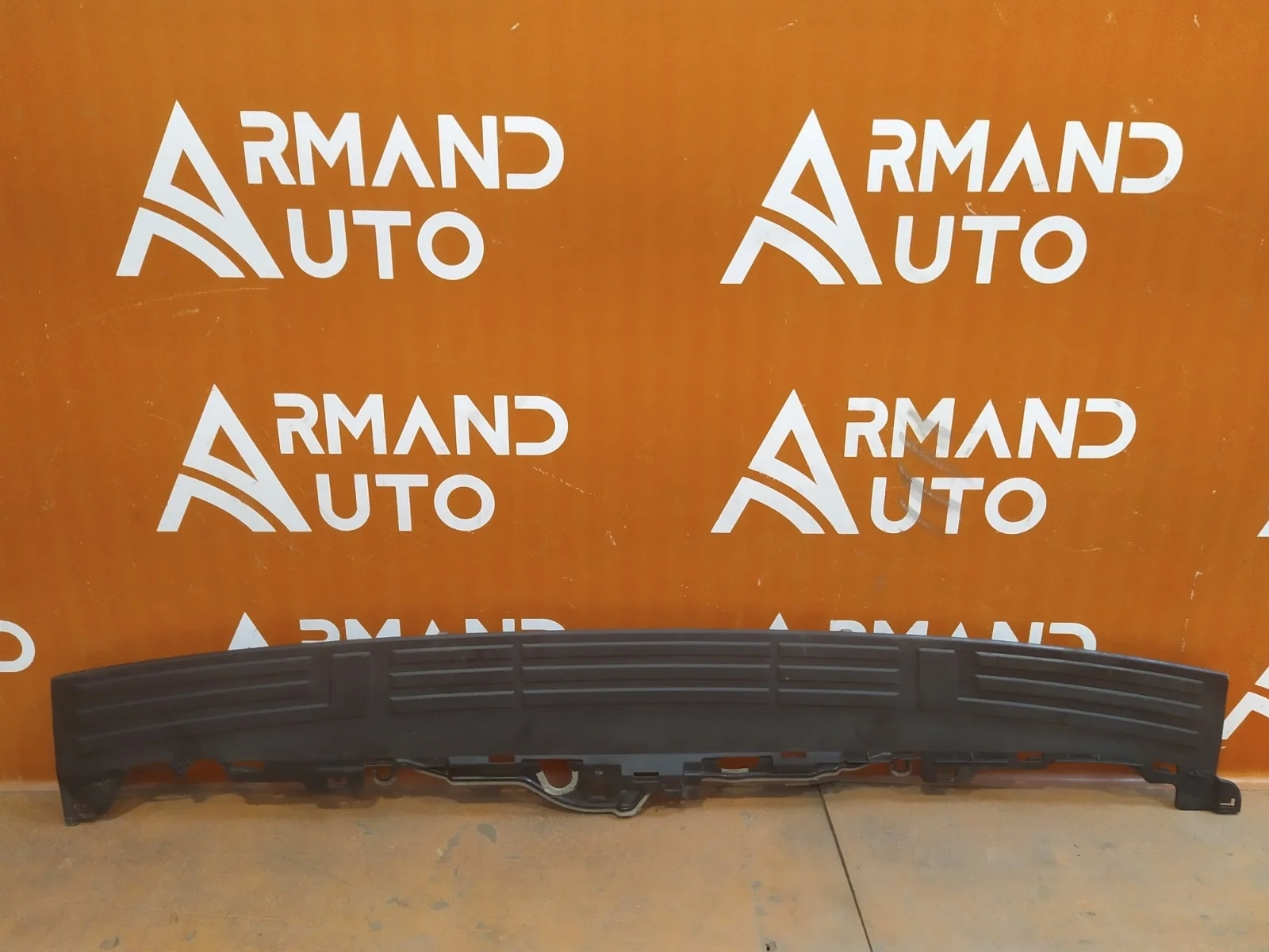 Накладка бампера верхняя Toyota Land Cruiser Prado 2009-нв 150