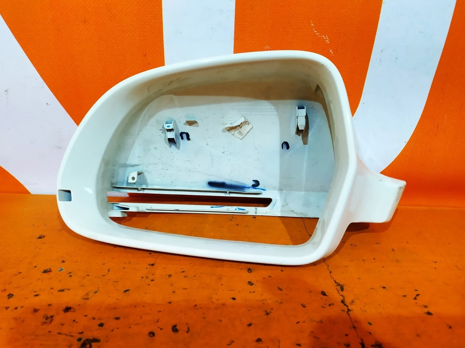 Крышка зеркала Audi A4 2007-2011 B8