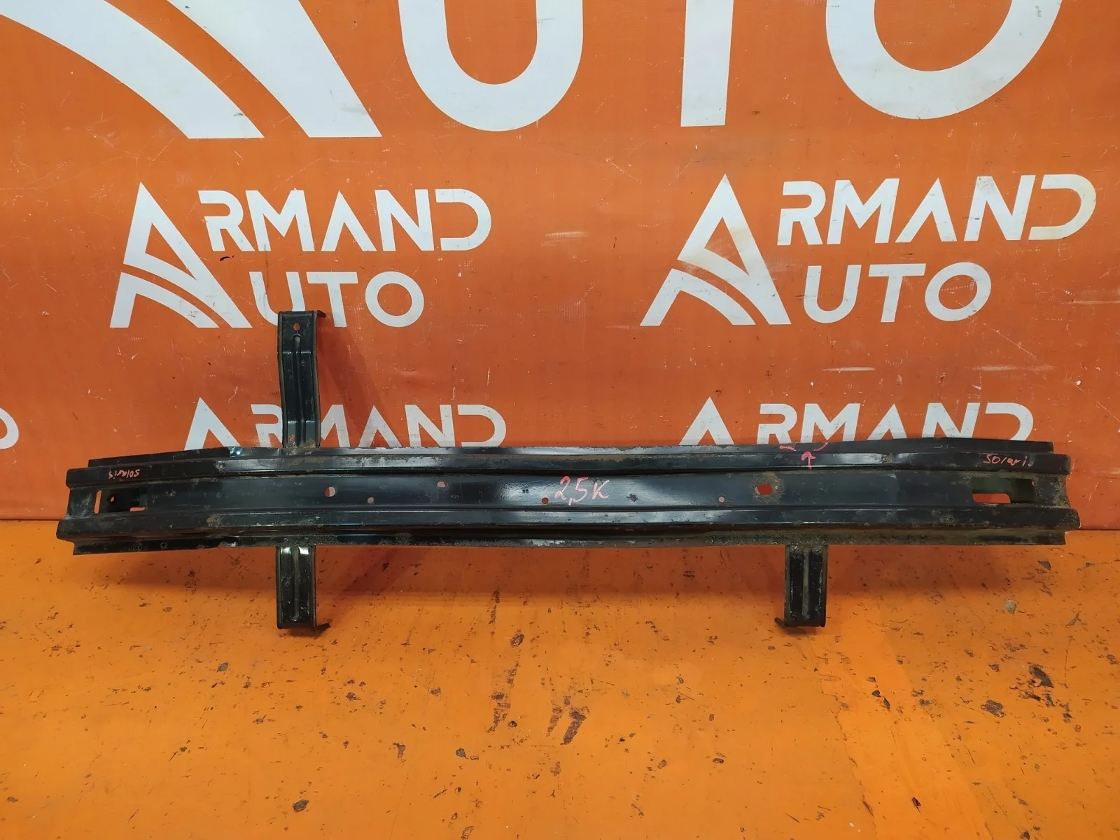 Усилитель бампера Hyundai Solaris 2010-2014