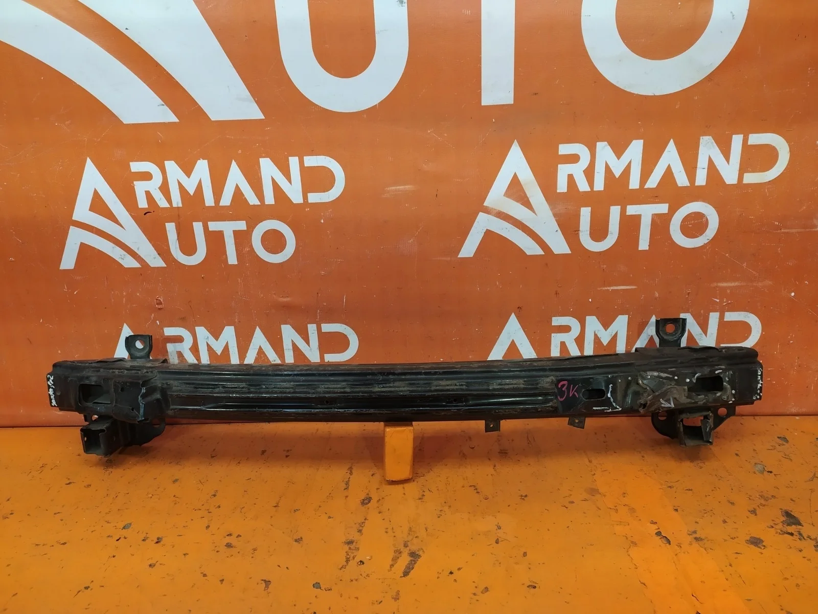 Усилитель бампера Hyundai Santa Fe 2005-2012 CM