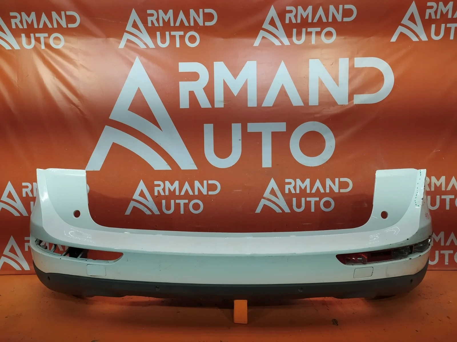 Бампер Audi Q5 2008-2012 8R