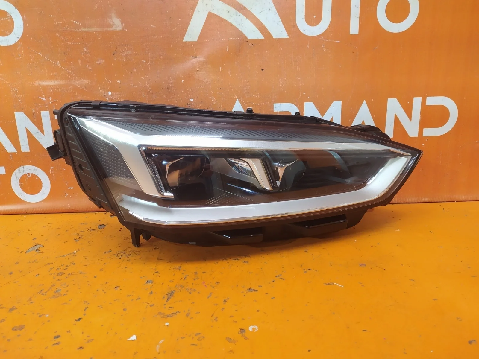 Фара Audi A5 2016-нв F5