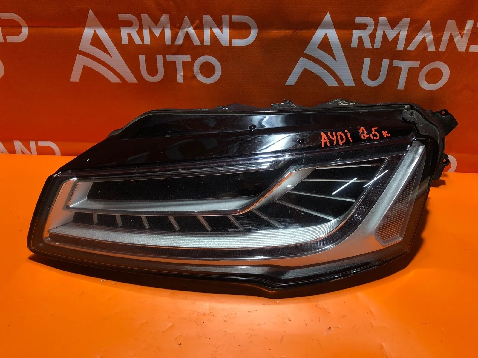 Фара Audi A8 2013-2017 D4
