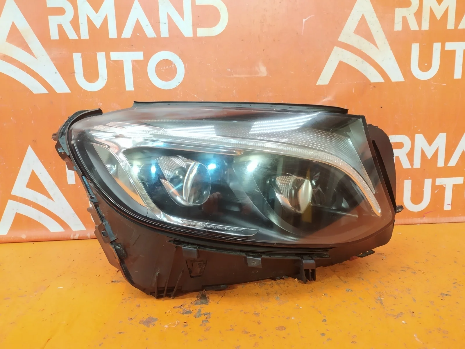 Фара Mercedes GLC-Class 2015-2019 X253