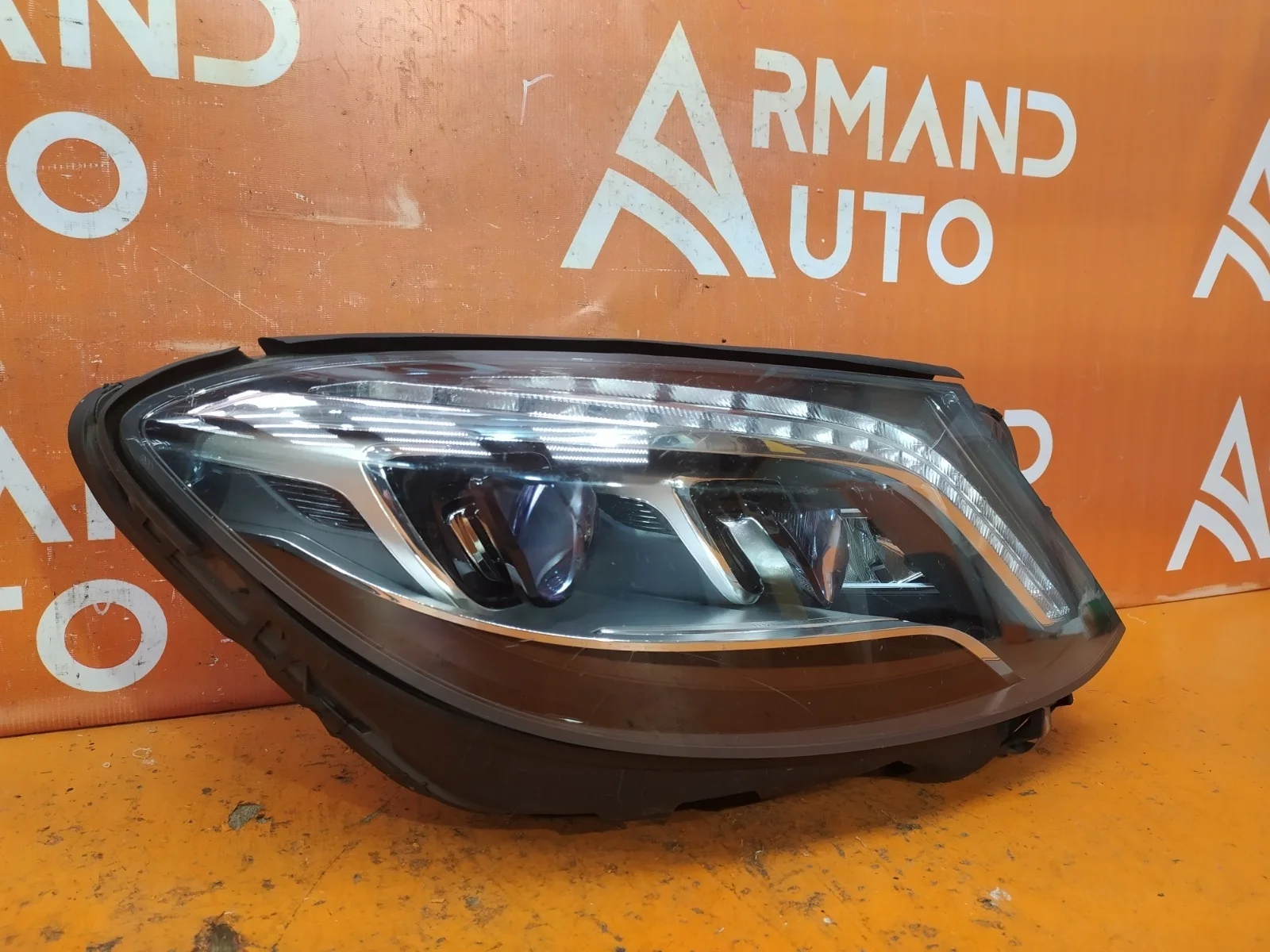 Фара Mercedes -Class 2013-2017 W222