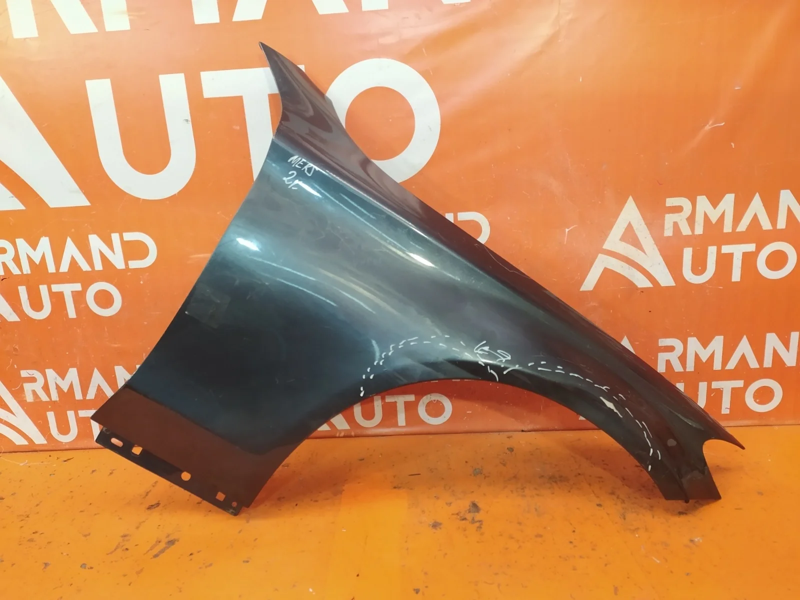 Крыло Mercedes -Class 2014-2021 W205