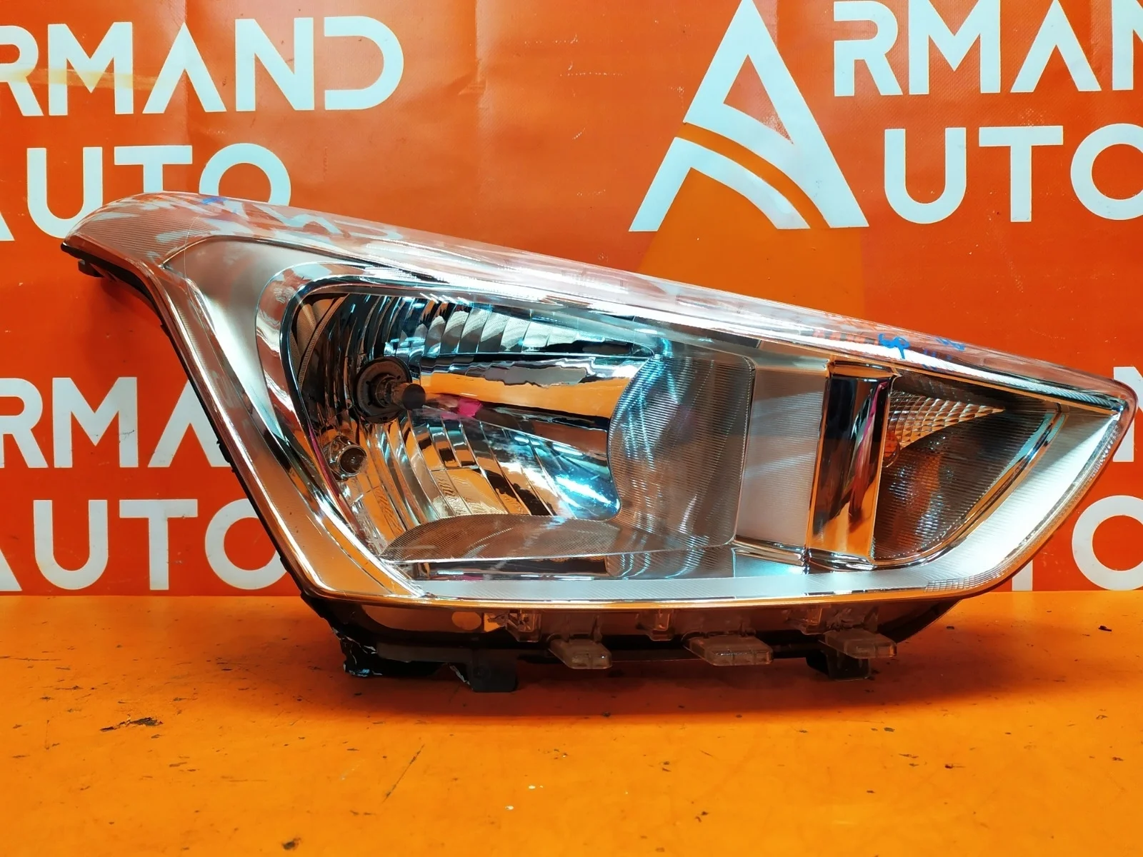 Фара Hyundai Creta 2016-2021