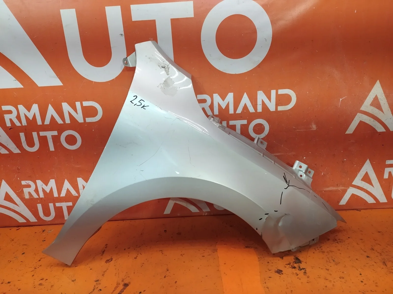 Крыло Skoda Rapid 2017-2020