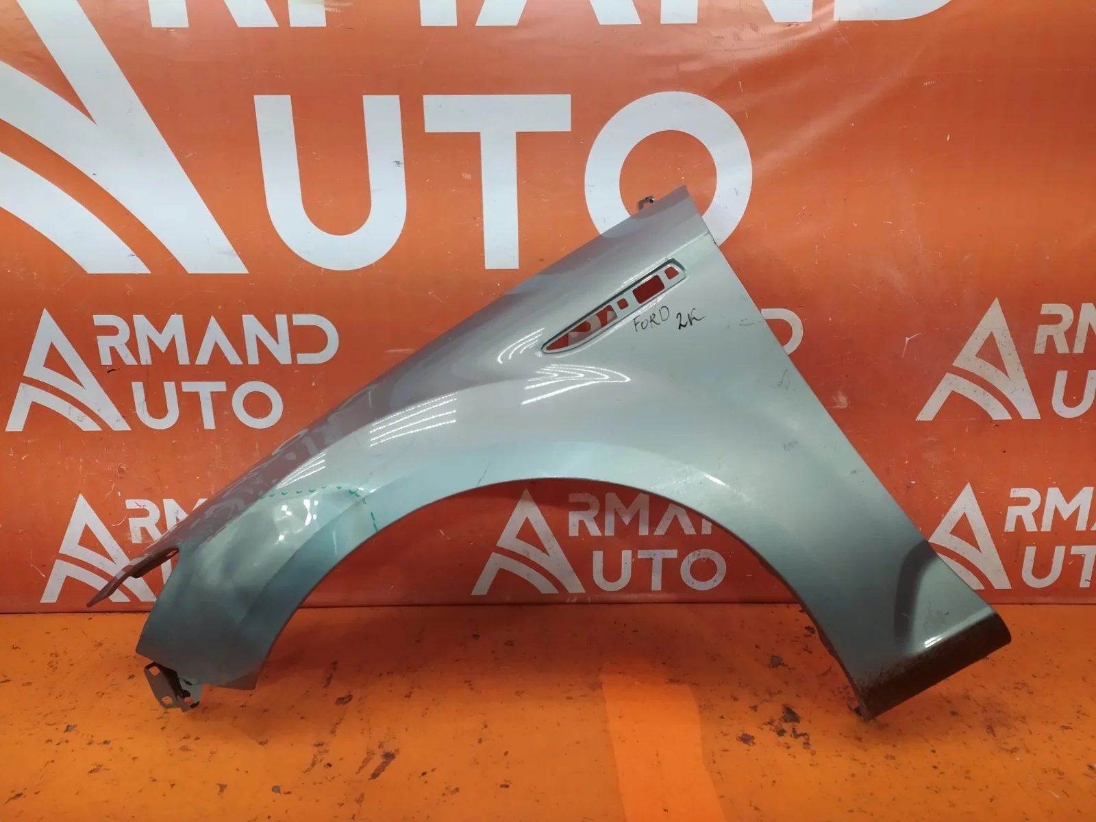 Крыло Ford Mondeo 2006-2014