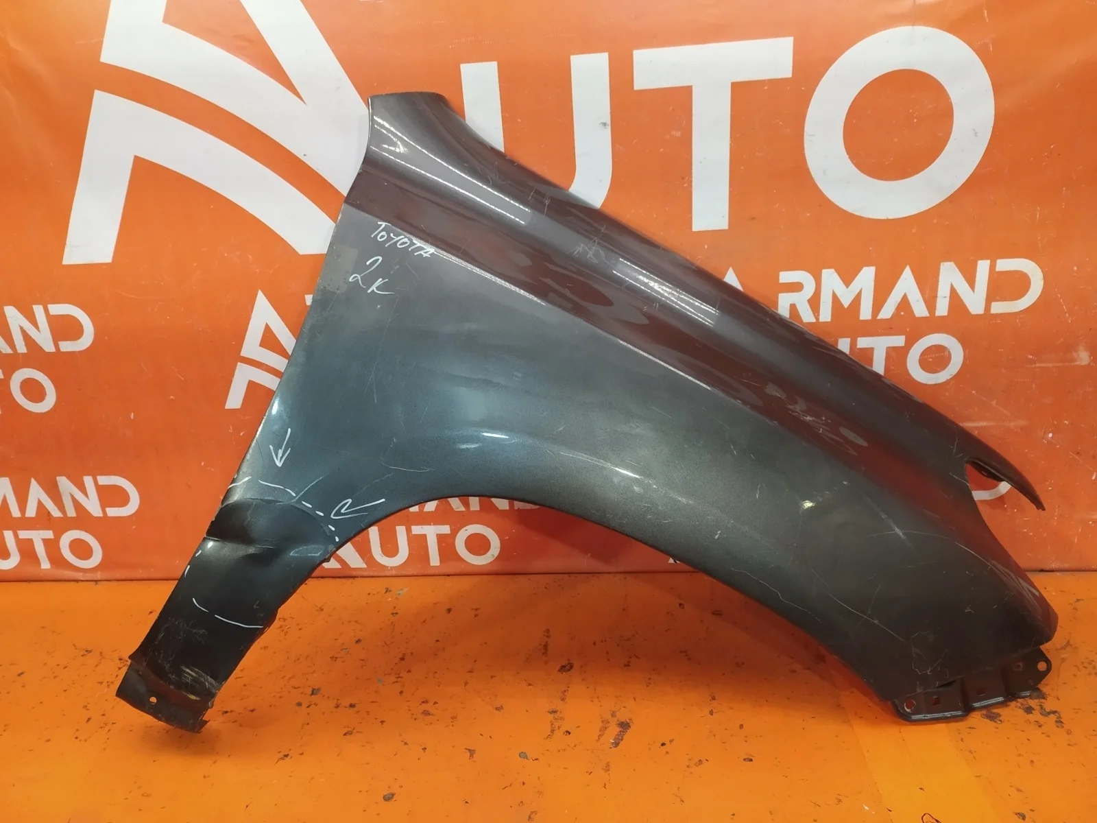 Крыло Toyota Land Cruiser Prado 2009-2017 150