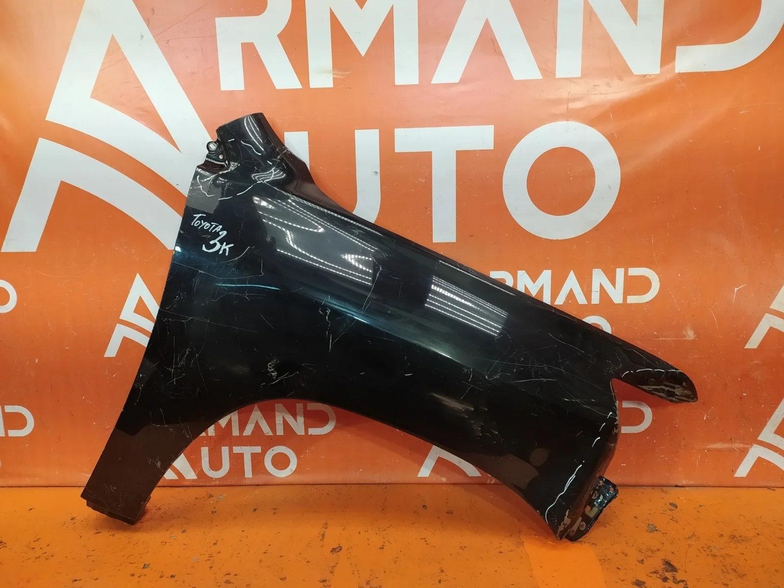 Крыло Toyota Land Cruiser 2015-2021 200