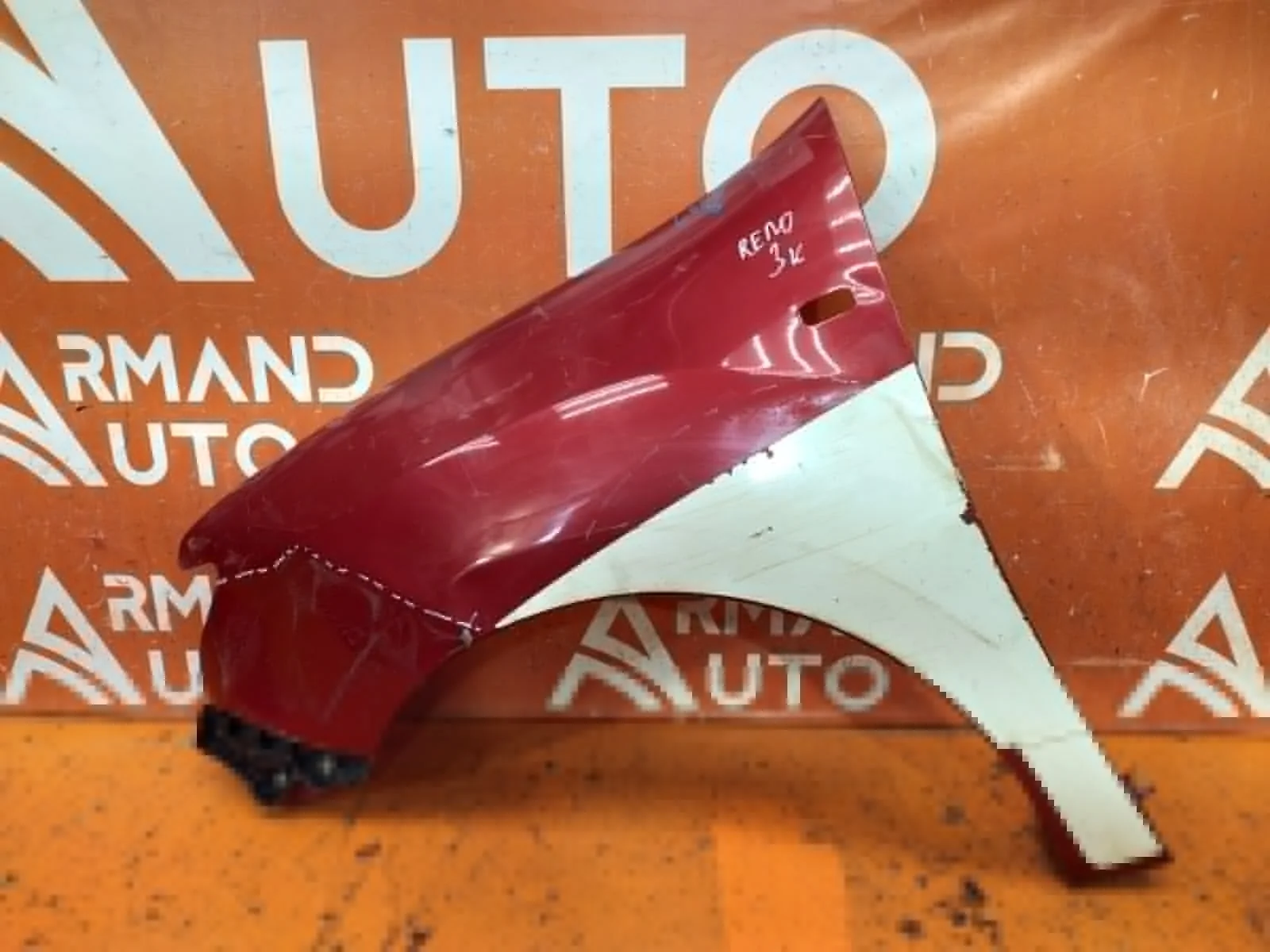 Крыло Renault Logan 2012-2022