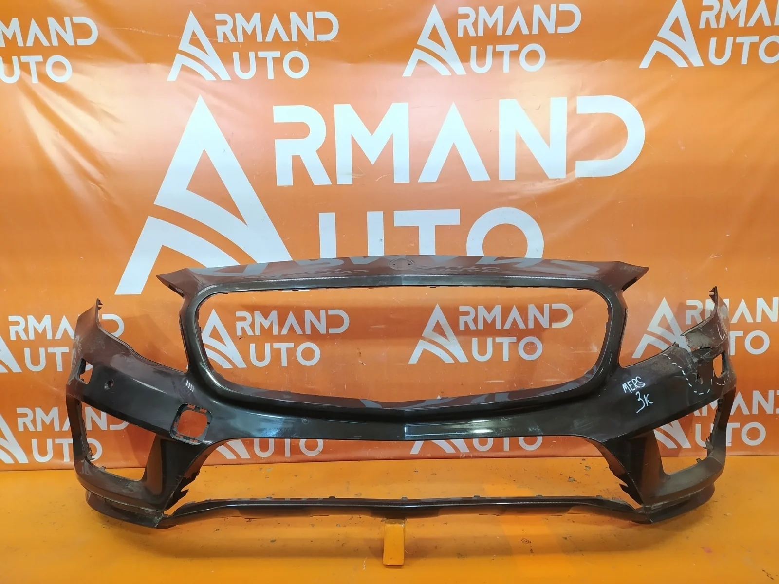 Бампер Mercedes GLA-Class 2013-2017 X156