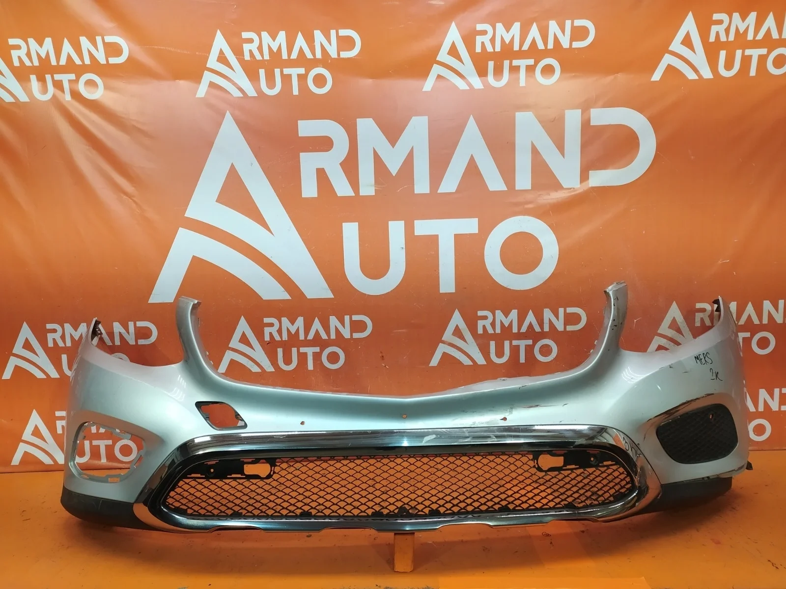 Бампер Mercedes GLC-Class 2015-2019 X253