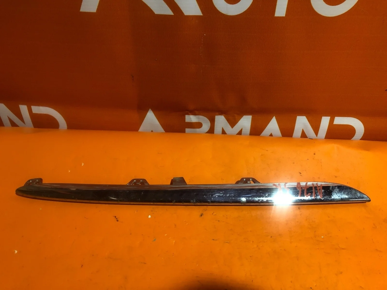 Накладка решетки радиатора Mercedes A-Class 2012-2015 W176