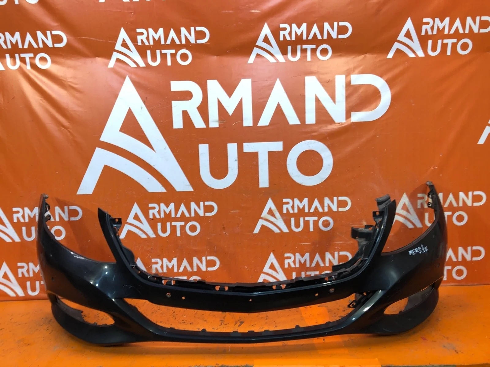 Бампер Mercedes -Class 2013-2017 W222