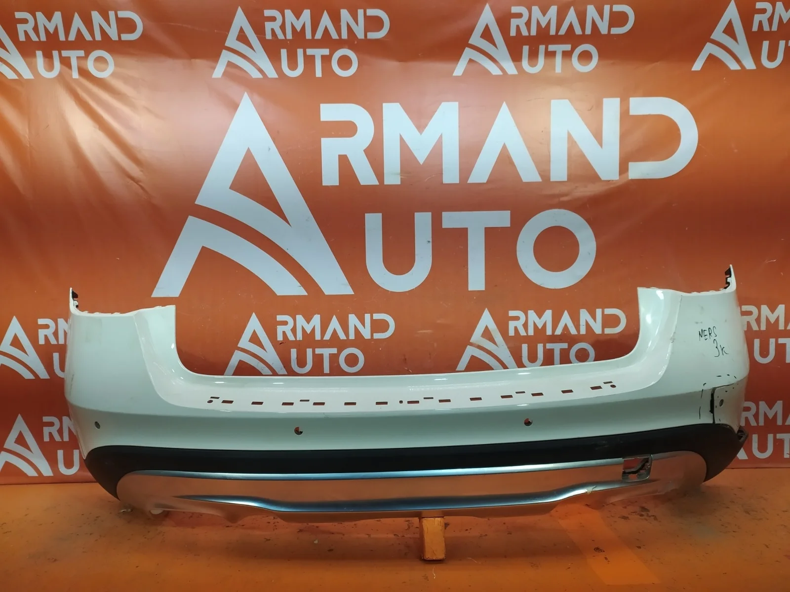 Бампер Mercedes GLA-Class 2013-2017 X156