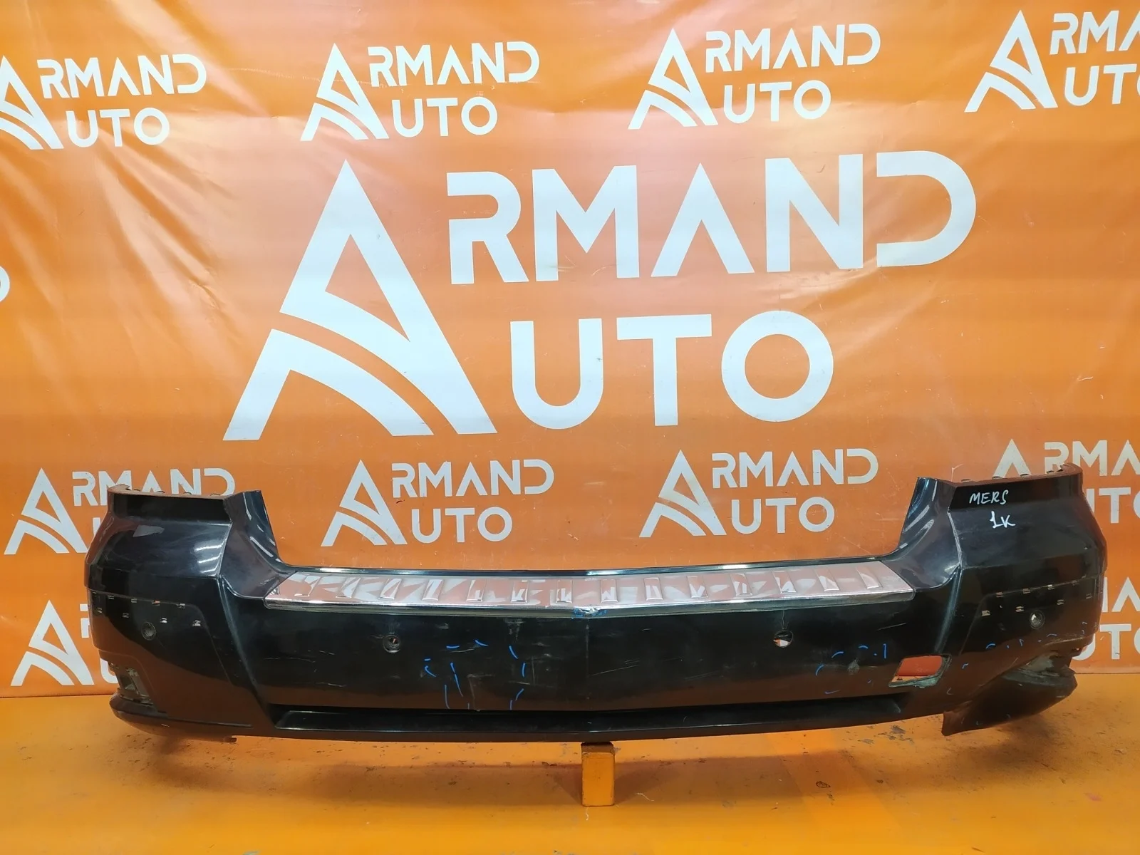 Бампер Mercedes GLK-Class 2008-2012 X204