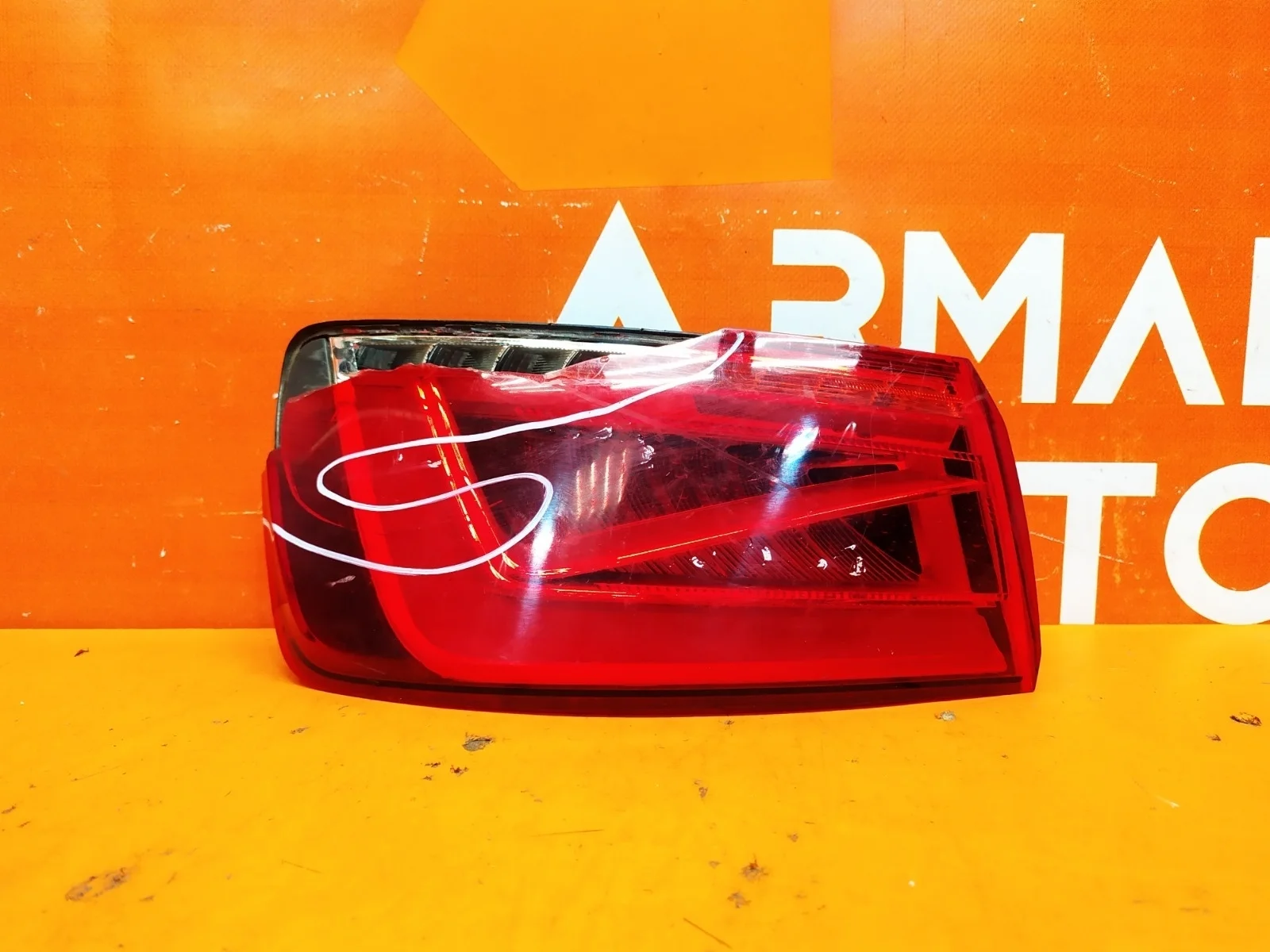 Фонарь внешний Audi A3 2012-2016 8V