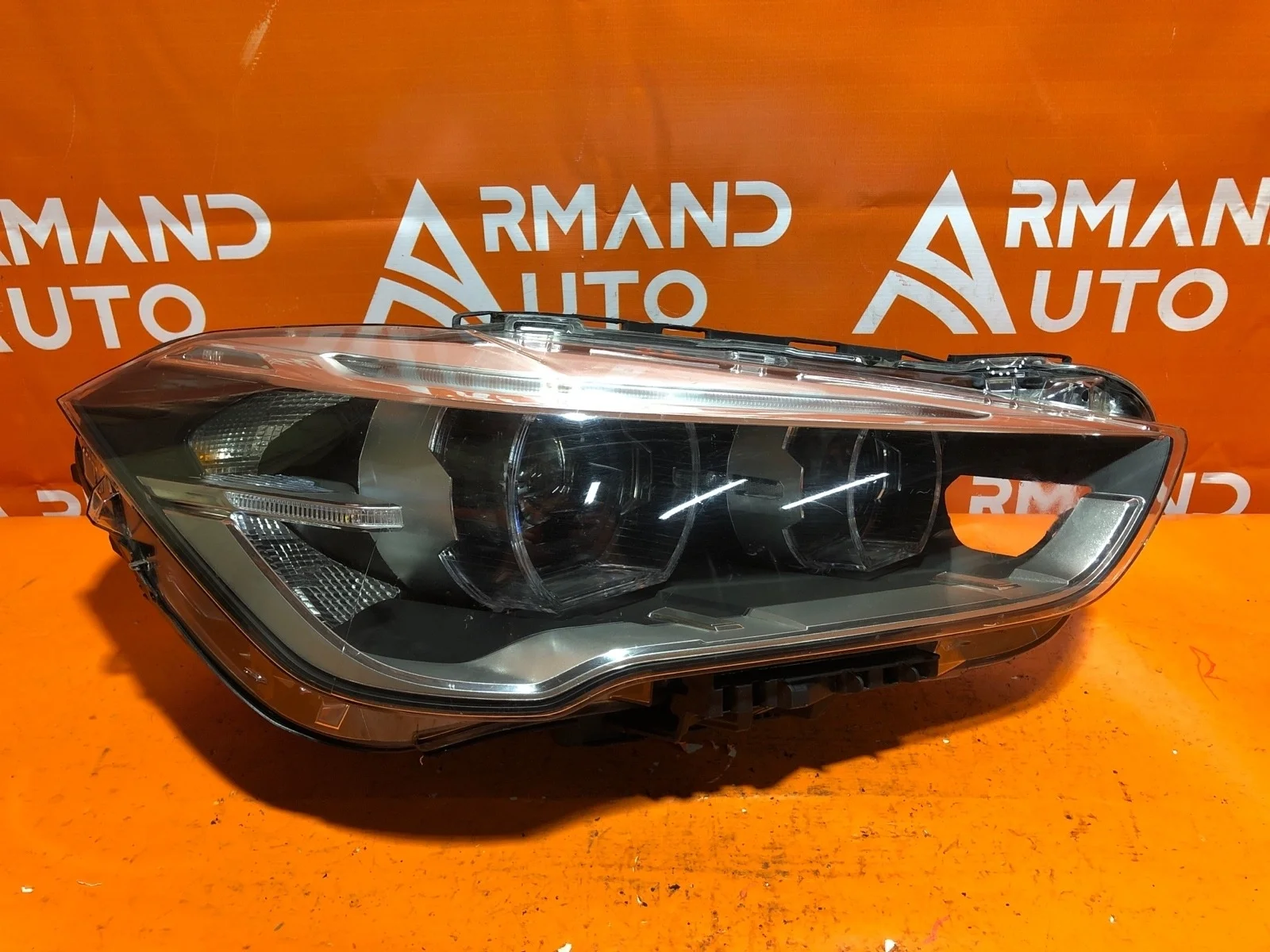 Фара BMW X1 2015-2019 F48
