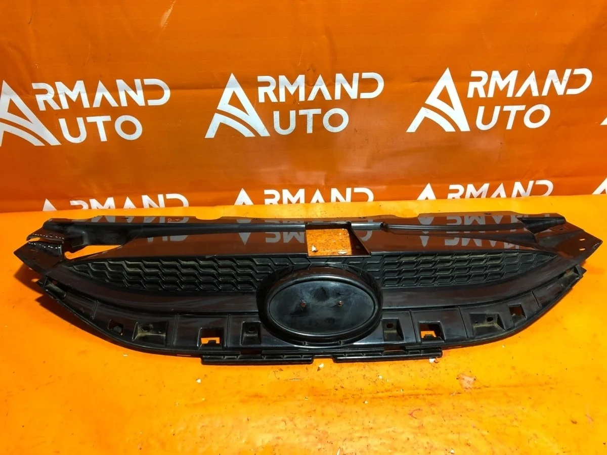 Решетка радиатора Hyundai IX35 2010-2015