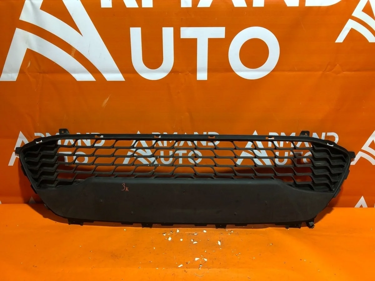 Решетка бампера Hyundai I30 2010-2012 FD