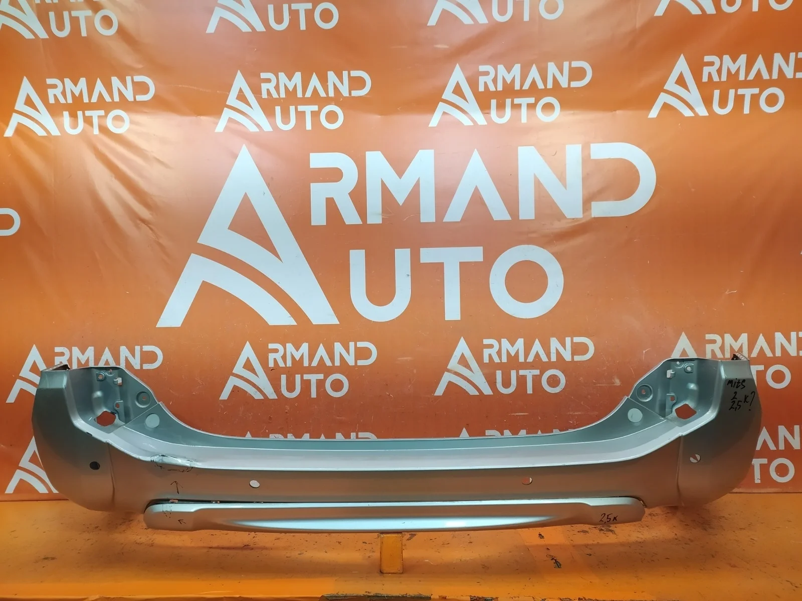 Бампер Mitsubishi pajero Sport 2015-2021 3