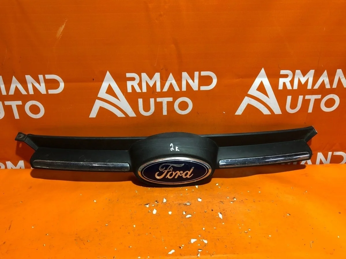 Решетка радиатора Ford Focus 2011-2015 3