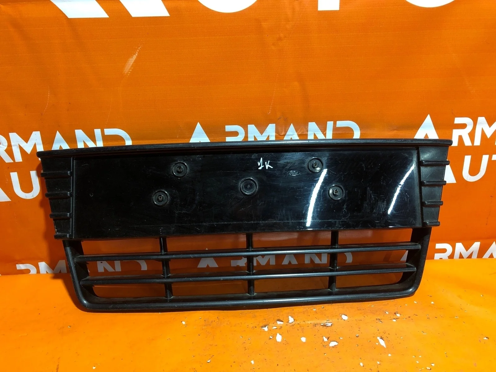Решетка бампера Ford Focus 2011-2015 3