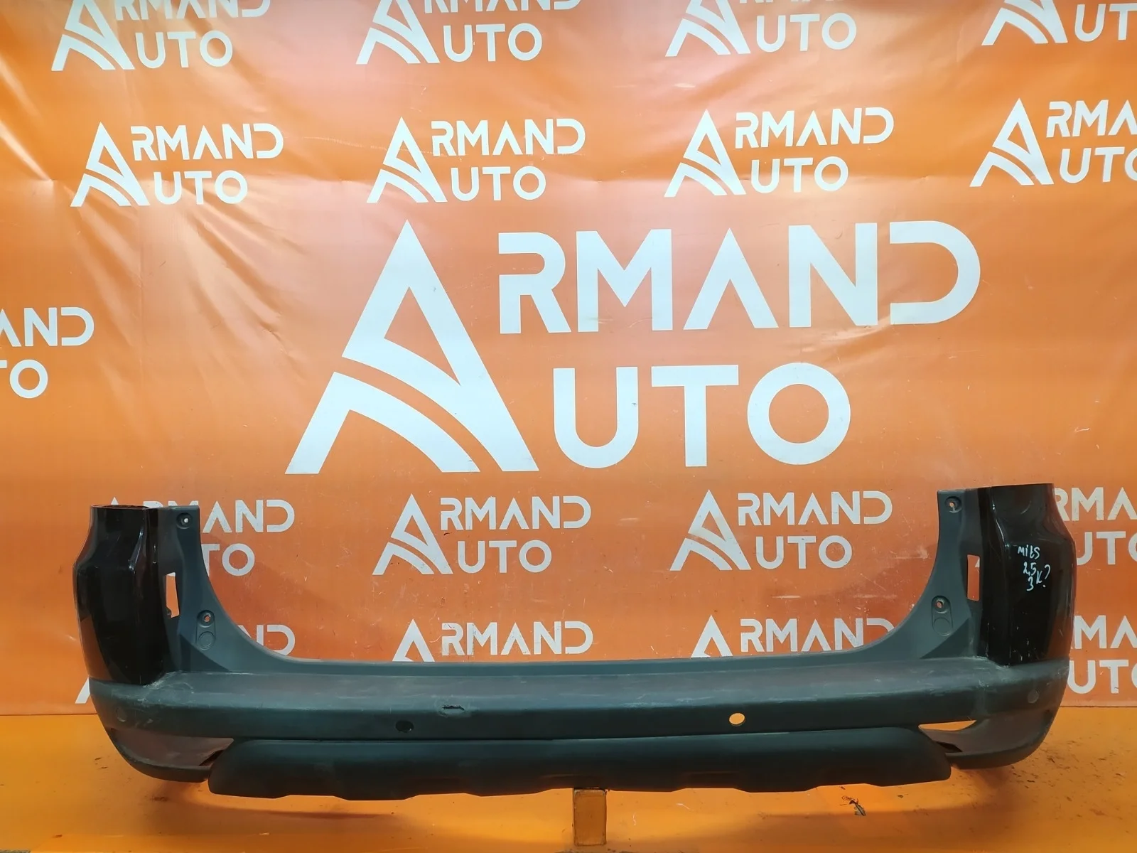 Бампер Mitsubishi Pajero sport 2008-2016