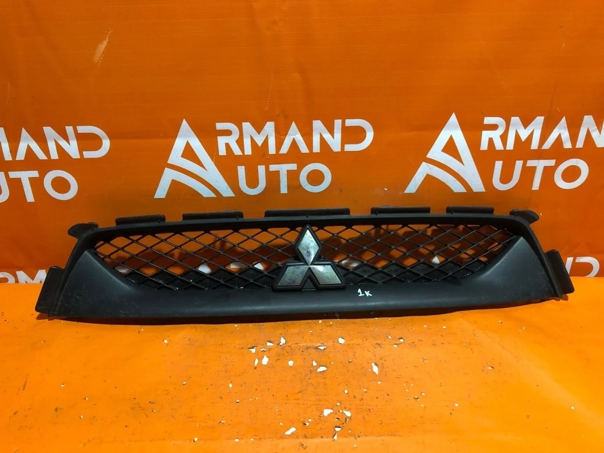 Решетка радиатора Mitsubishi ASX 2010-2013 GA0