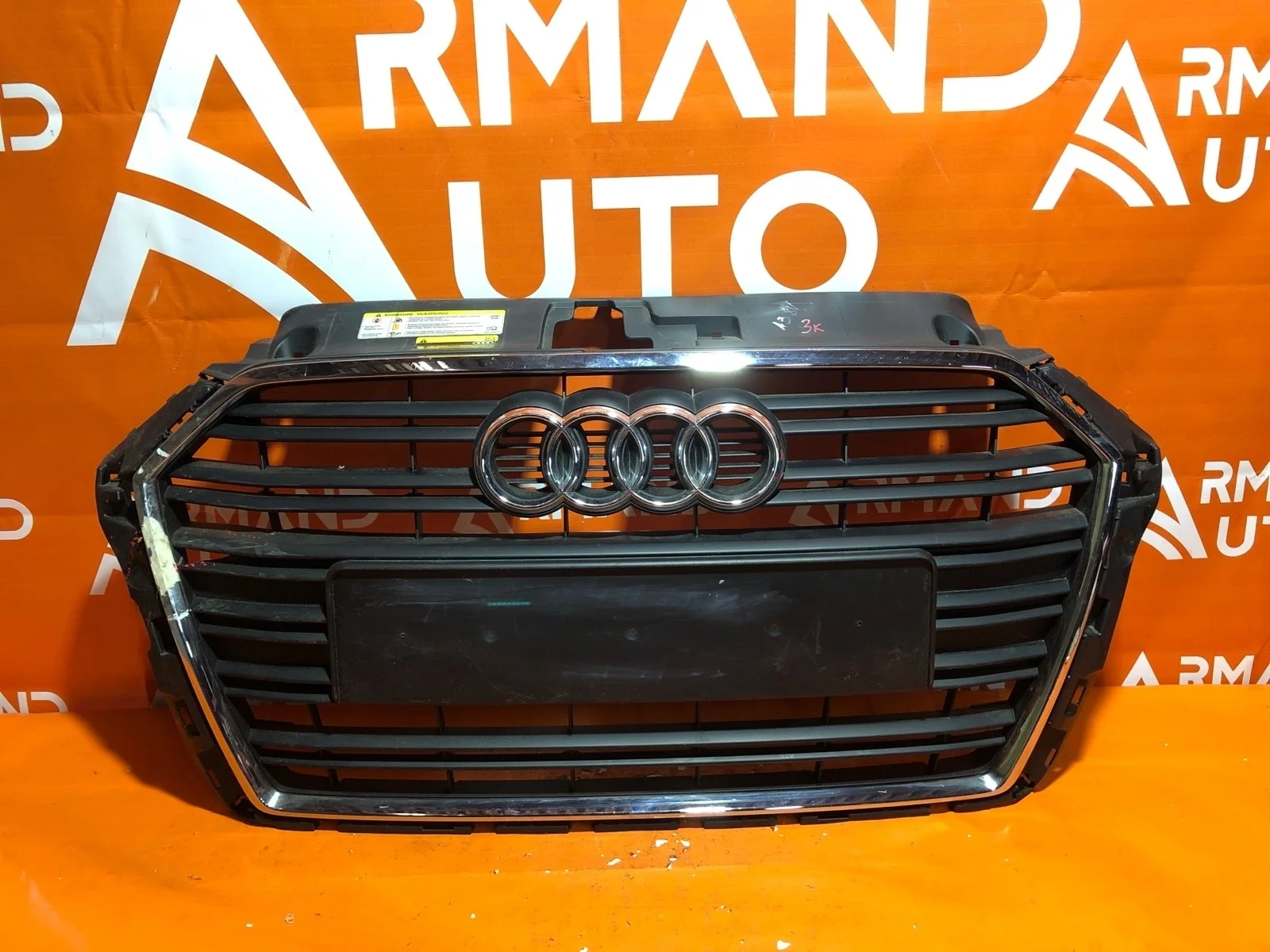 Решетка радиатора Audi A3 2016-2020 8V