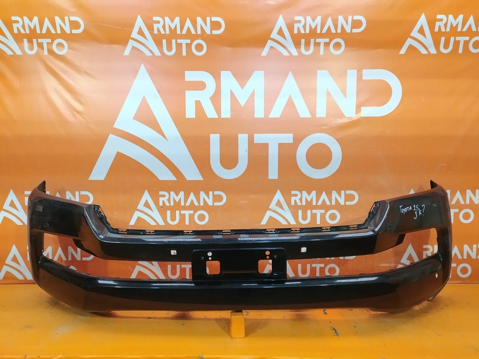 Бампер Toyota Land Cruiser 2015-2021 200