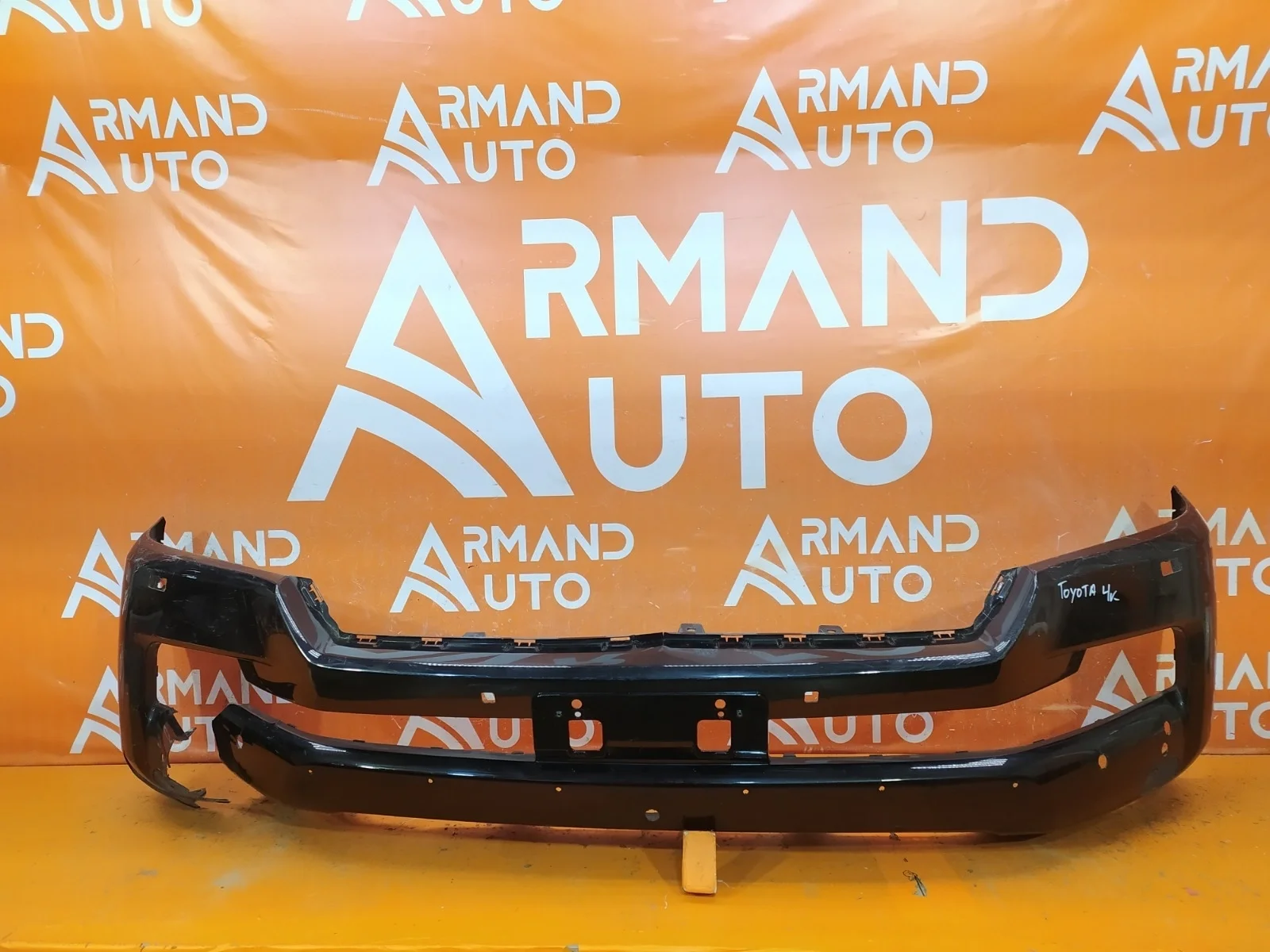 Бампер Toyota Land Cruiser 2015-2021 200