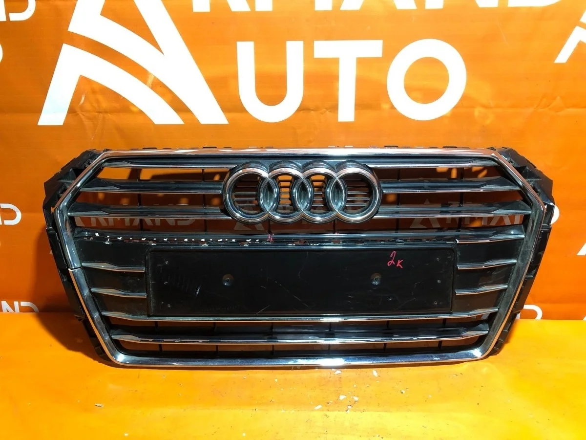 Решетка радиатора Audi A4 2015-2020 B9