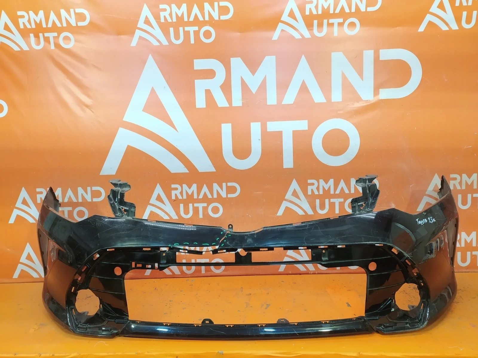 Бампер Toyota Camry 2014-2018 7 XV50