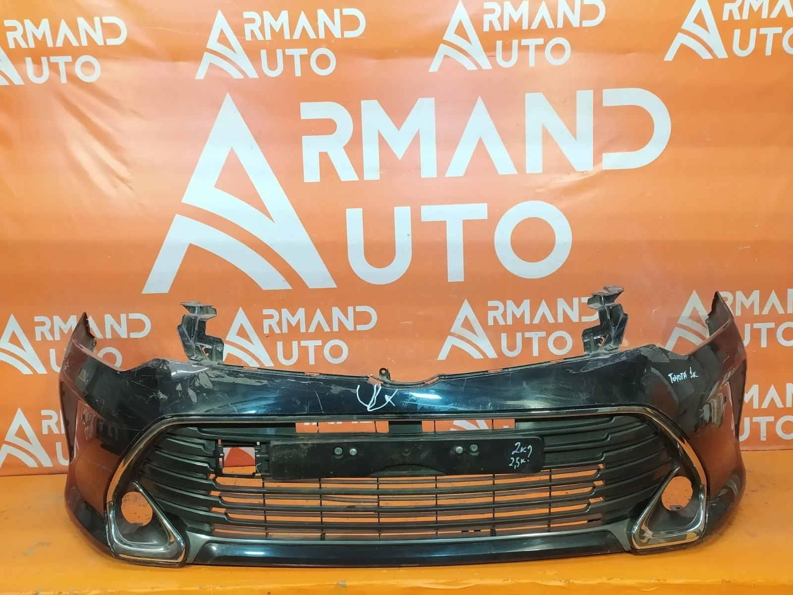 Бампер Toyota Camry 2014-2017 XV50