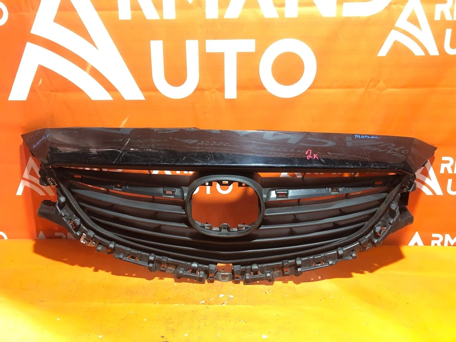 Решетка радиатора Mazda 6 2012-2018 3 GJ