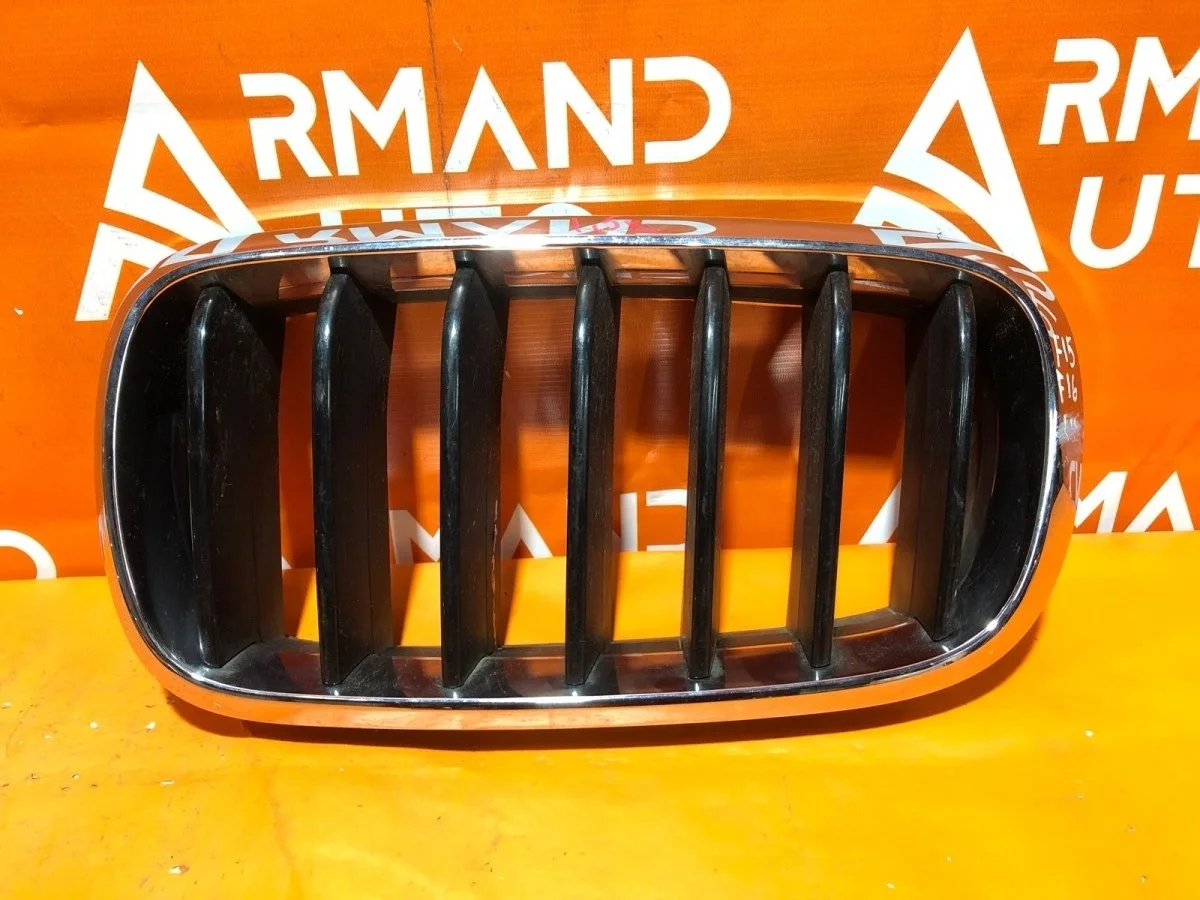 Решетка радиатора BMW X5 2013-2018 F15