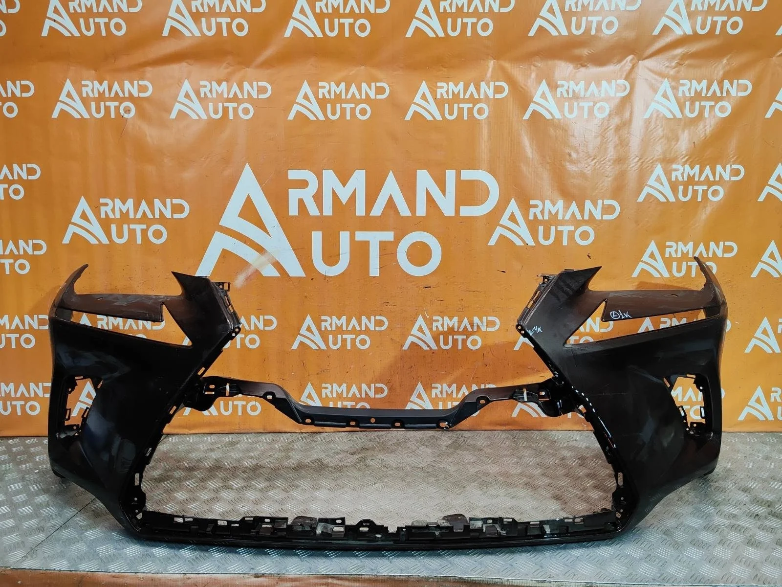 Бампер Lexus NX 2017-2021