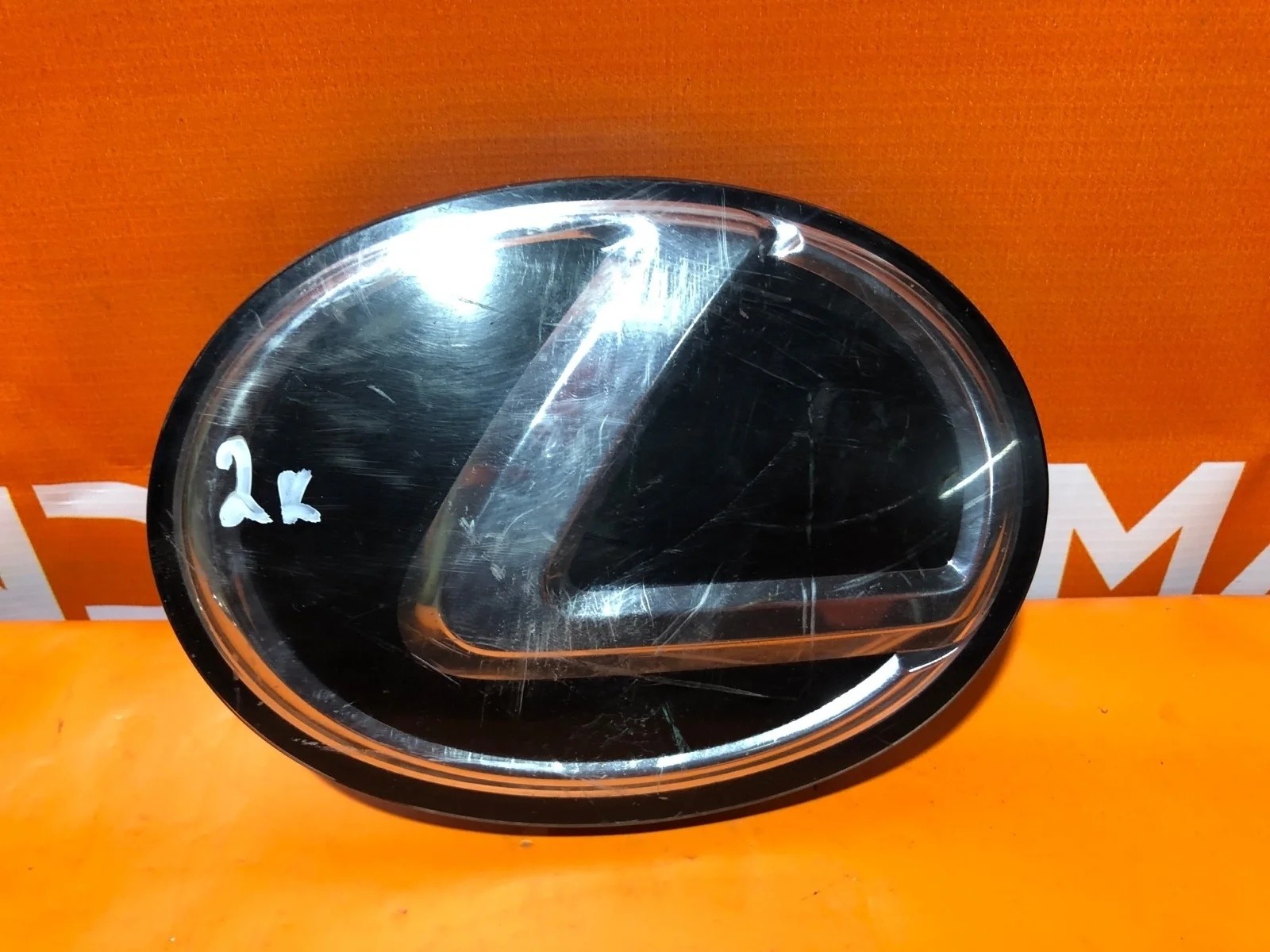 Эмблема Lexus LS 2006-2017 4