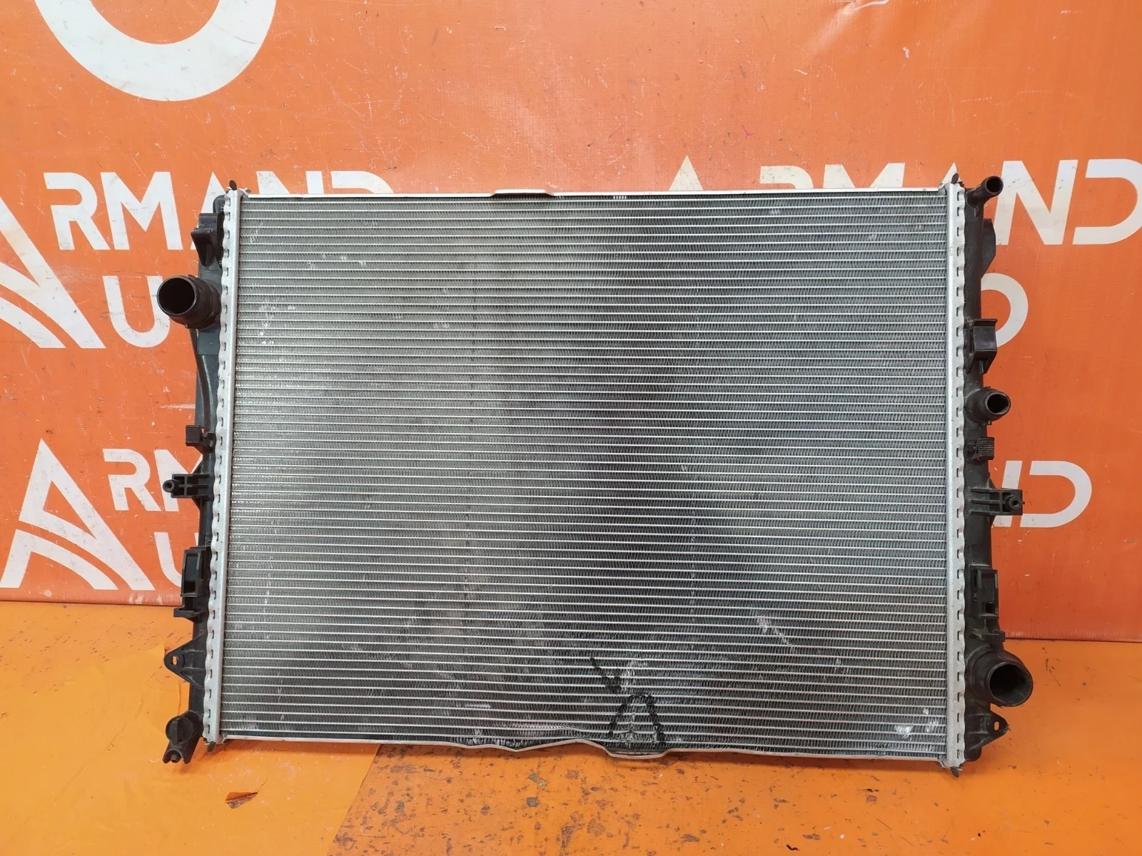 Радиатор двигателя (двс) Mercedes -Class 2013-2020 W222, C217