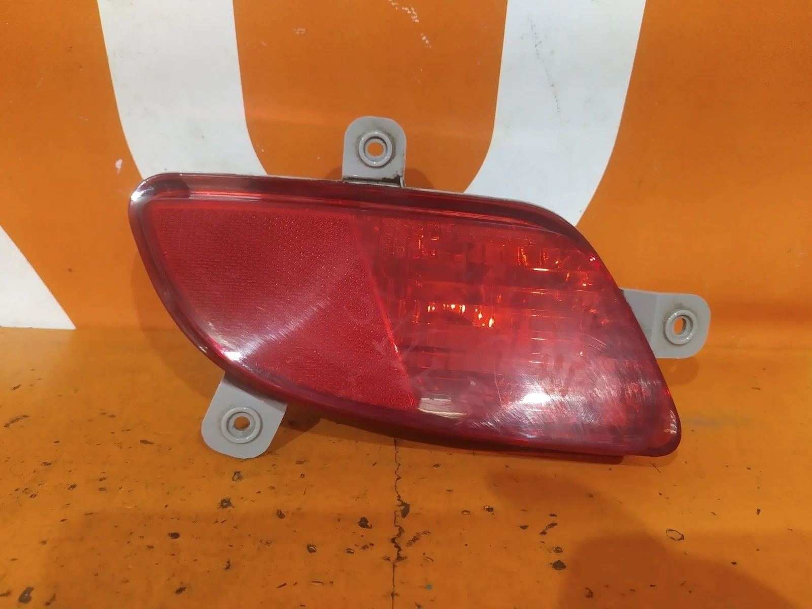 Фонарь противотуманный Kia Venga 2009-2018 DN