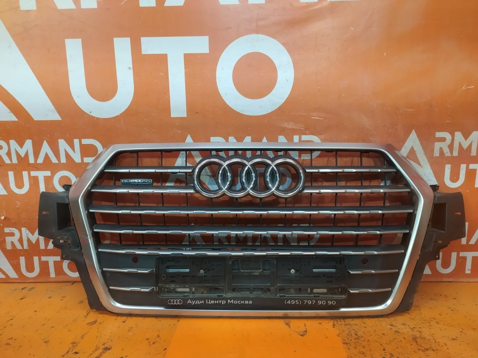 Решетка радиатора Audi Q7 2015-2020 4M