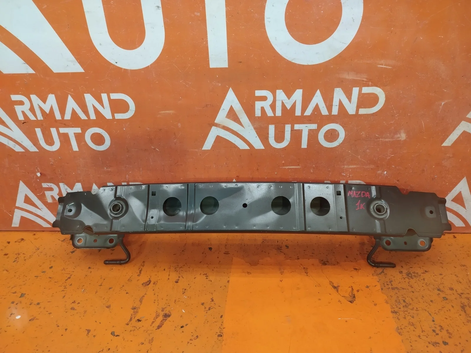 Усилитель бампера Mazda CX-5 2011-2017